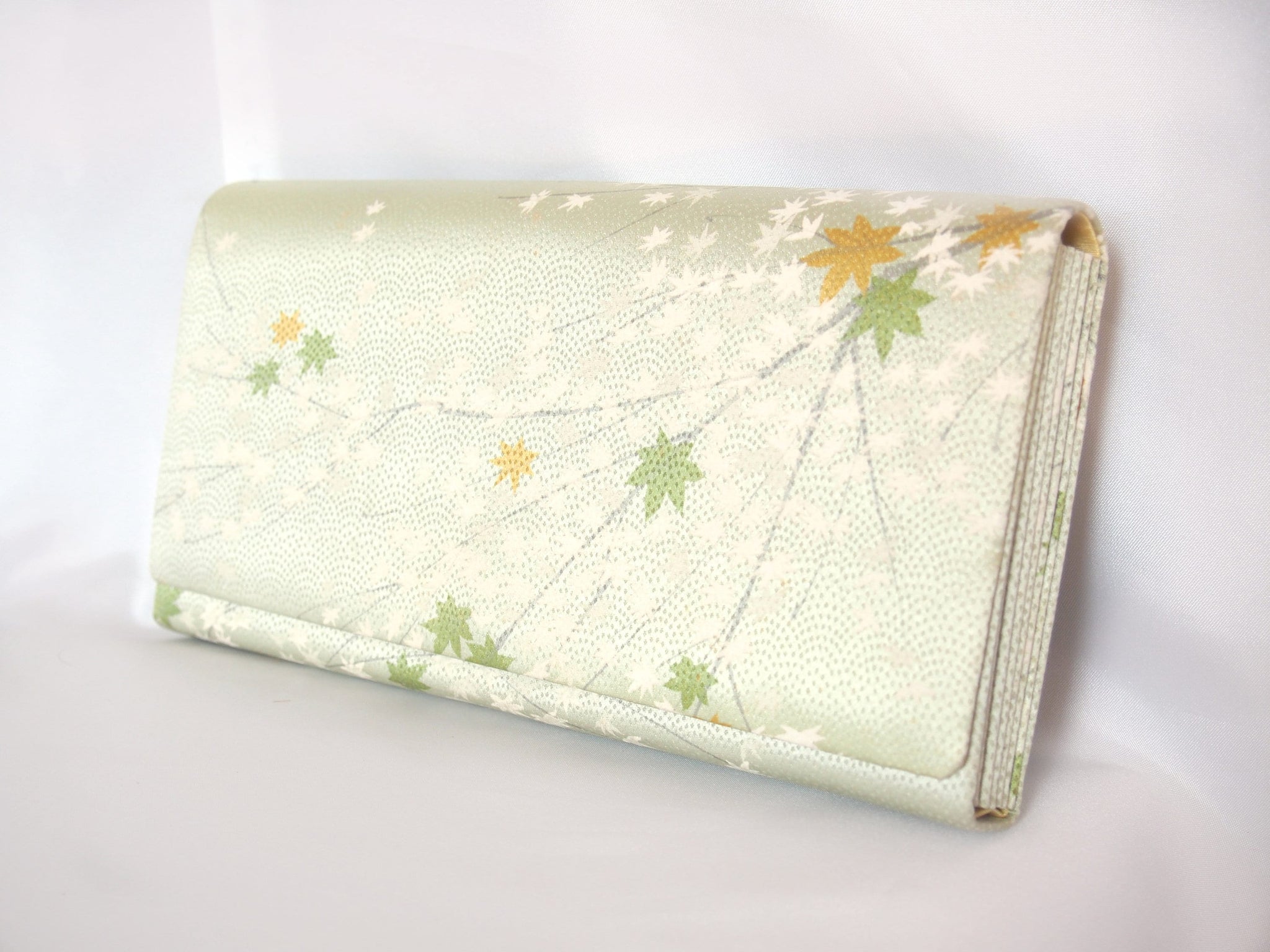 Vintage kimono clutch handbag - light green momiji leaves