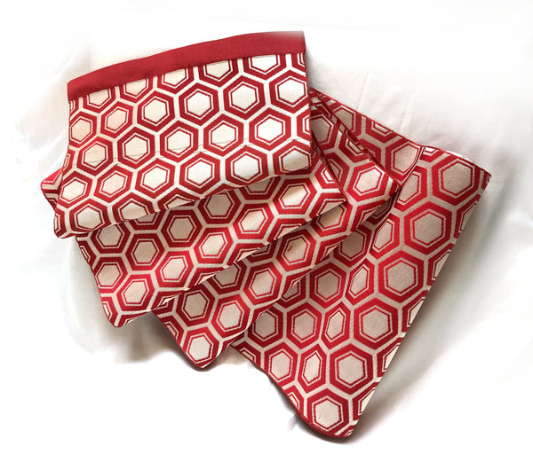 Vintage tanmono - obi sash fabric bolt - raspberry pink with silver hexagonal pattern