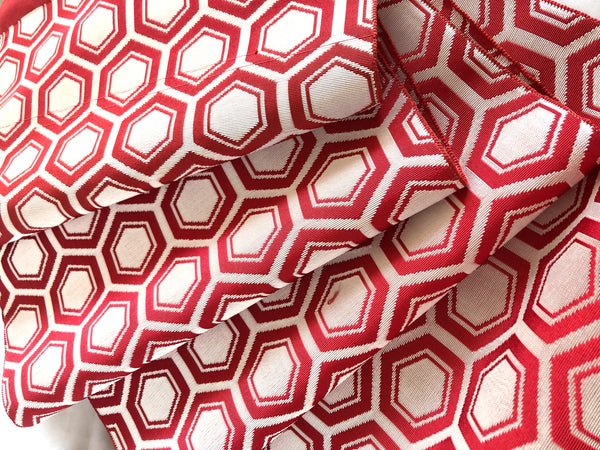 Vintage tanmono - obi sash fabric bolt - raspberry pink with silver hexagonal pattern