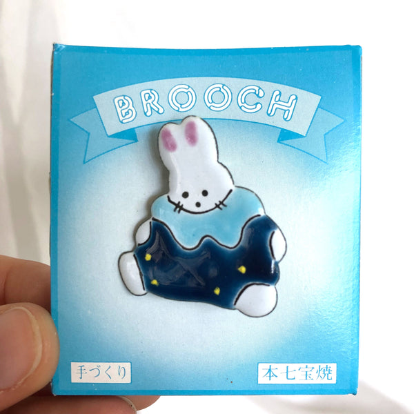 Adorable Japanese enamel brooch - pierrot bunny