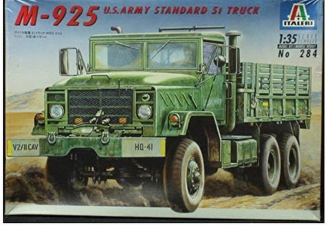 M-925 U.S. Army Standard 5t Truck - 1:35 Model Kit by Italeri